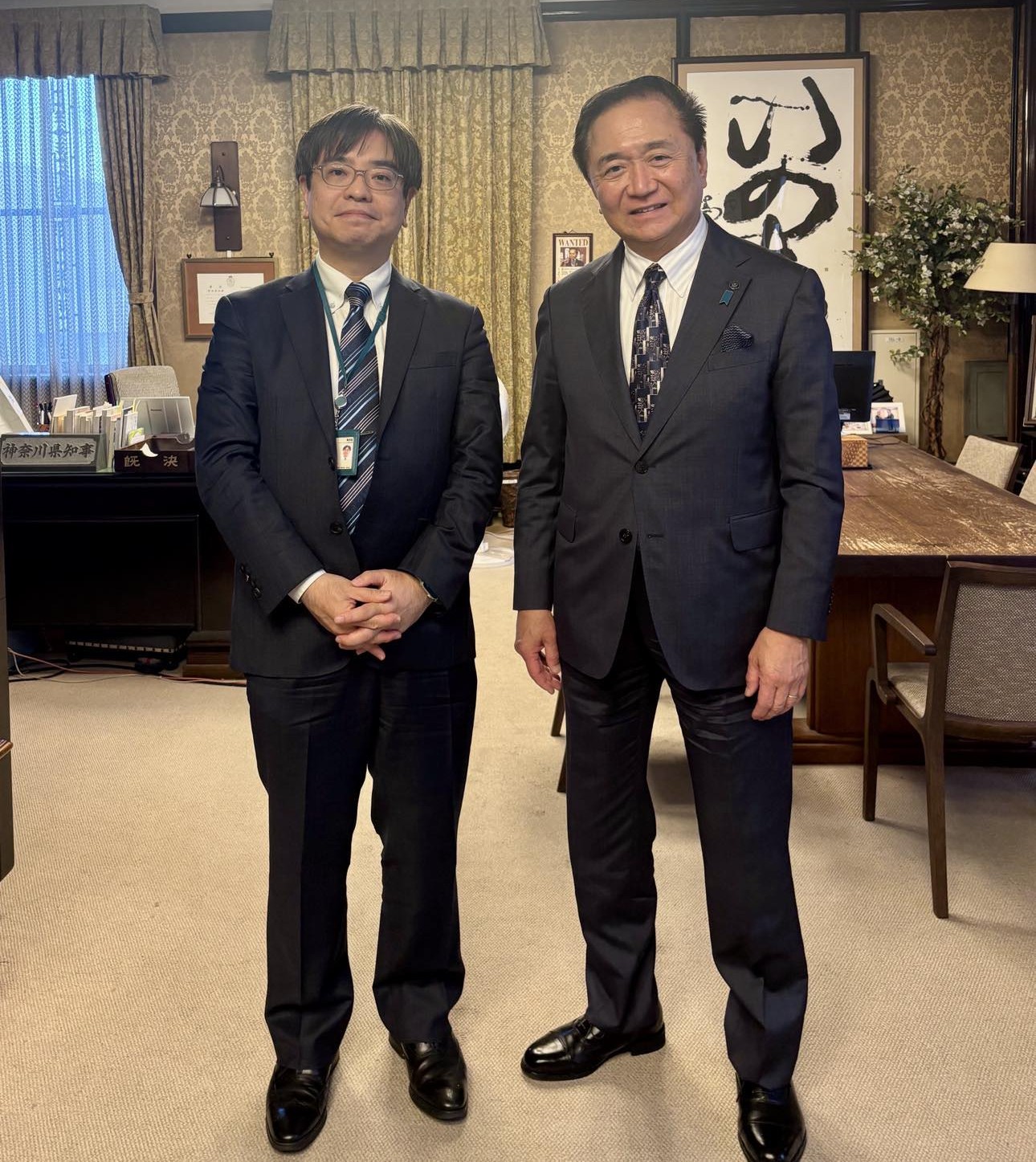 黒岩知事と宮木こういち